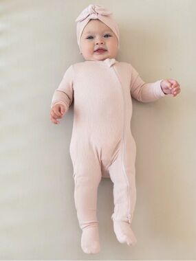 🦢 3~6 Mth 2-Way Zipper Footie - Pale Blush by Angel Dear NWT